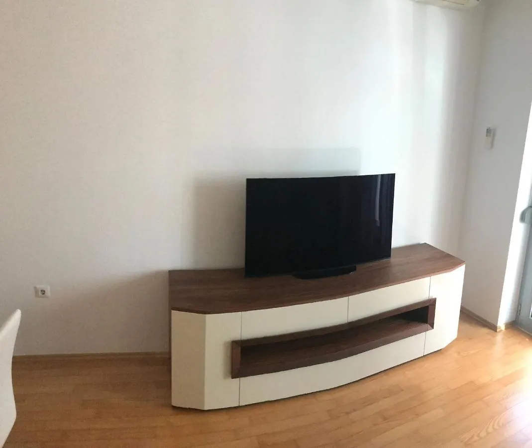 Apartment Angela With Private Garage Slot 普拉 克罗地亚